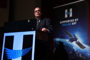 Δρ. Βάιος Λάππας Πρόεδρος Τμήματος Αεροδιαστημικής ΕΚΠΑ Διαστημικές Αποστολές ‘Made in Greece’