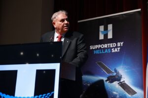 Δρ. Γεώργιος Γερούλης Απτχος (Ι) ε.α., Πρόεδρος Συνδέσμου Αποφοίτων Σχολής Ικάρων, Μέλος ΔΣ ΑΑΚΕ